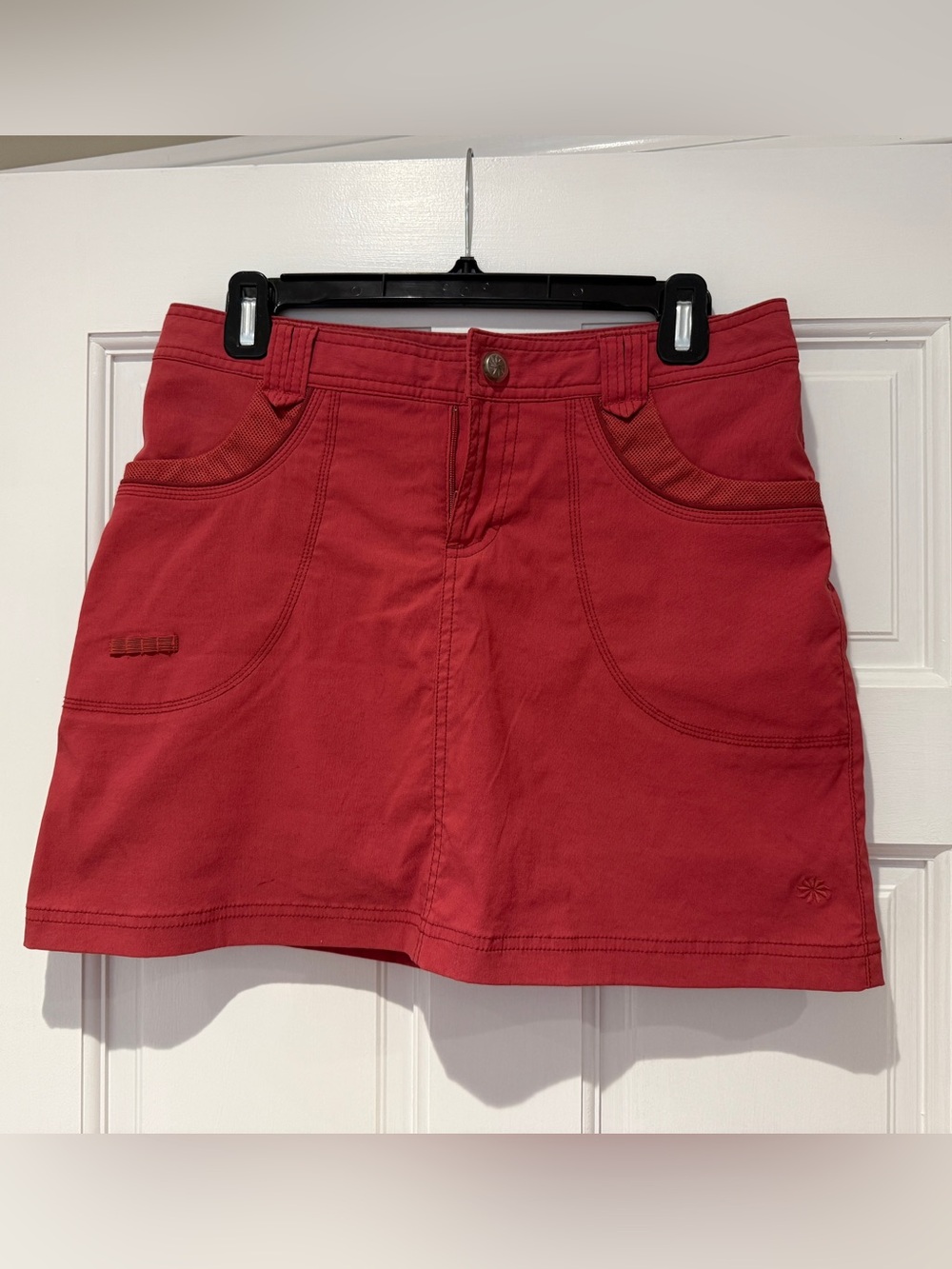 EUC Athleta Red Skort Size 2